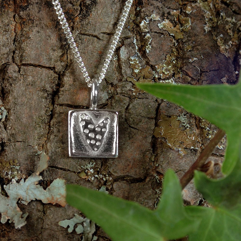 LYCKOHJÄRTA halsband - Guldviva Jewellery