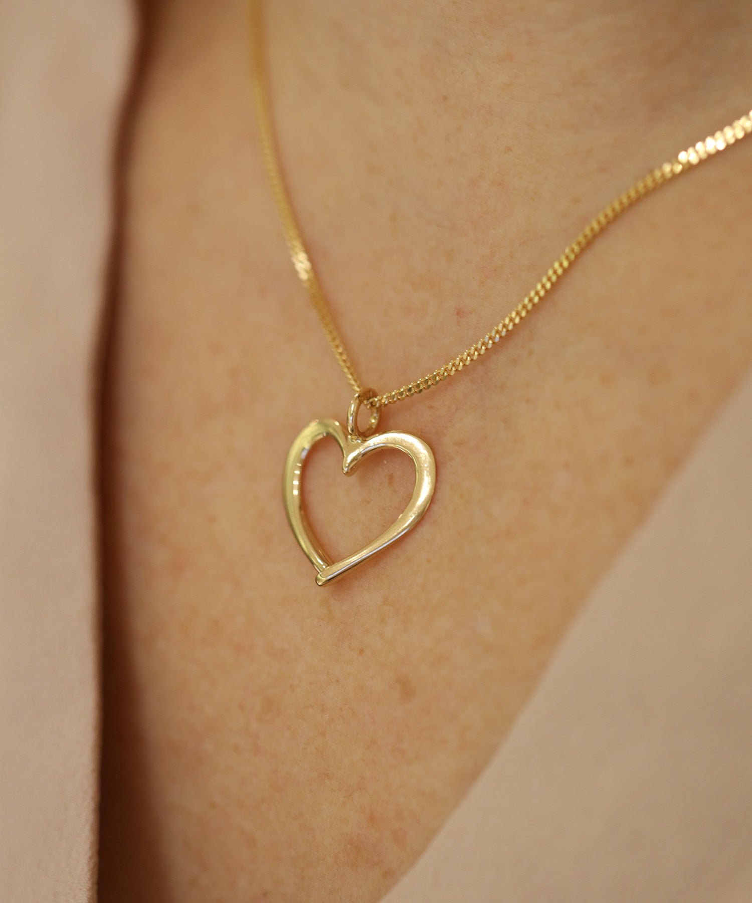 HJÄRTLIG L 18K halsband - Guldviva Jewellery