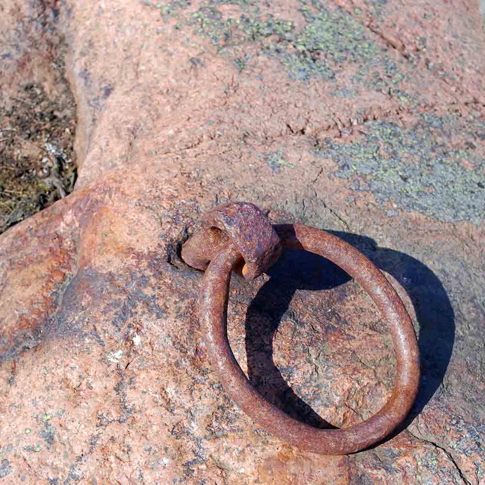 I HAMN 18K örhängen på stift - Guldviva Jewellery