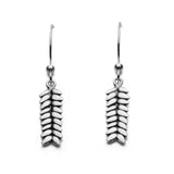 RÅG örhängen på krok - Guldviva Jewellery