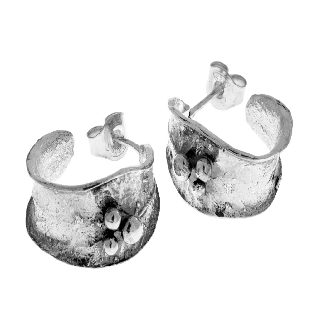 TILIA örhängen på stift - Guldviva Jewellery